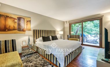 Preciosa casa familiar