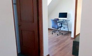 Casa en Arriendo en Los Halcones / Bernardo Larraín Cotapos