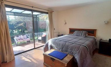 Casa en Arriendo en Los Halcones / Bernardo Larraín Cotapos