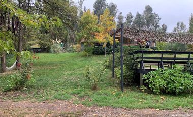 GRAN CASA PATRONAL CON CABAÑA Y BODEGA
