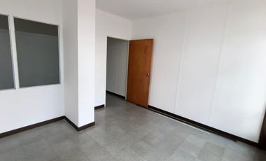 OFICINA EN ARRIENDO EN EL CENTRO/MANIZALES