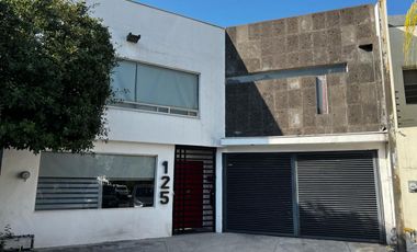 CASA EN RENTA ZONA CUMBRES MONTERREY NUEVO LEON