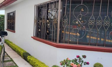 Se vende casa en Las Arboledas AV1749