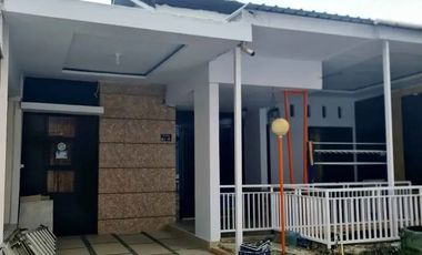 Dijual Rumah dalam Kompleks