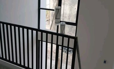 Rumah bebas banjir di depok