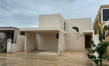 Venta de Casa 3 Habitaciones en Privada Conkal