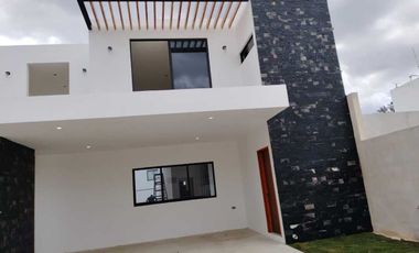 CASA EN VENTA EN MERIDA, PRIVADA PRADERAS DEL MAYAB, ENERO 2026