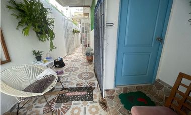 Vendo casa comercial barrio Ciudad Jardín en Barranquilla