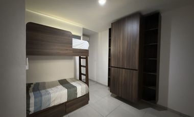 Casa en Venta con Paneles Solares dentro de Privada en Conkal Yucatán