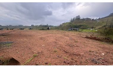 Lote en venta en unidad cerrada en el retiro LDC