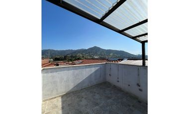 Apartamento en venta carmen de Viboral 100 m2
