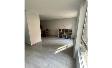 Arriendo Apartestudio en el Centro