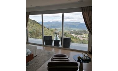 CASA EN VENTA EN YERBABUENA - SOPÓ