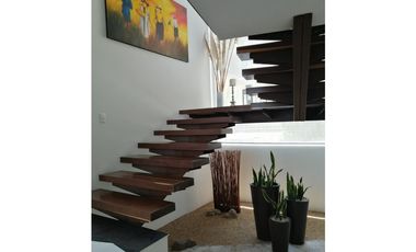 CASA EN VENTA EN YERBABUENA - SOPÓ