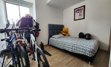 AMPLIO Y PERMITE RENTAS CORTAS. EN SABANETA