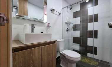 AMPLIO Y PERMITE RENTAS CORTAS. EN SABANETA