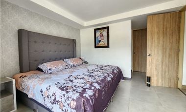 AMPLIO Y PERMITE RENTAS CORTAS. EN SABANETA