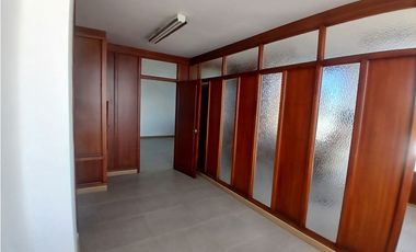 ARRIENDO OFICINA EN CENTRO DE MANIZALES | ARRIENDOS MANIZALES