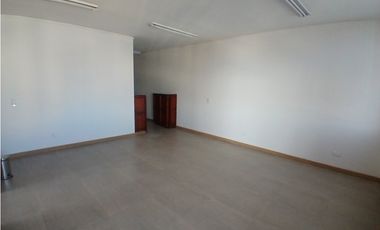ARRIENDO OFICINA EN CENTRO DE MANIZALES | ARRIENDOS MANIZALES