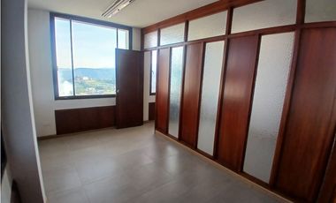 ARRIENDO OFICINA EN CENTRO DE MANIZALES | ARRIENDOS MANIZALES
