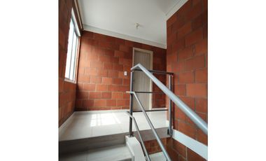 SE ARRIENDA CASA EN BARRIO COLINAS DEL BOSQUE - DOSQUEBRADAS