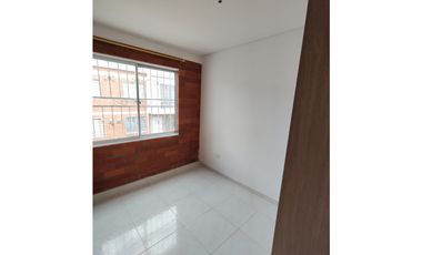 SE ARRIENDA CASA EN BARRIO COLINAS DEL BOSQUE - DOSQUEBRADAS