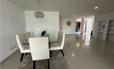 APARTAMENTO DE 150 metros EN VENTA.3 HABITACIONES