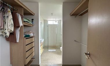 APARTAMENTO DE 150 metros EN VENTA.3 HABITACIONES