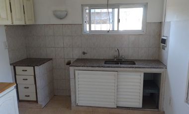 VENDE CASA INTERNA EN SOLDINI