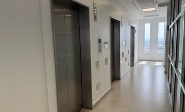 VENTA CONSULTORIO HOSPITAL H+ QUERETARO PISO 18 TORRE 3