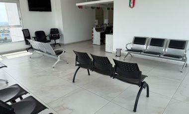VENTA CONSULTORIO HOSPITAL H+ QUERETARO PISO 18 TORRE 3
