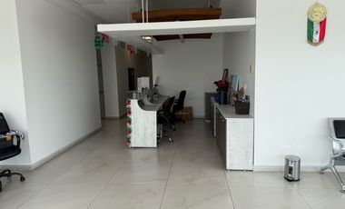 VENTA CONSULTORIO HOSPITAL H+ QUERETARO PISO 18 TORRE 3