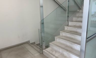 VENTA CONSULTORIO HOSPITAL H+ QUERETARO PISO 18 TORRE 3