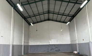 Disewa gudang Green Sedayu Bizpark Cakung uk. 12x36