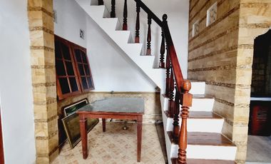 Rumah Bagus 2 Lt Dekat De Djolomadu Colomadu KRA