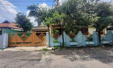 Rumah Luas Lingkungan Aman Dekat Jln Slamet Riyadi Penumping