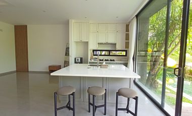 villa mewah di pusat kota Renon Denpasar Sanur,siap huni