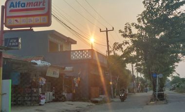 Dalam Komplek ! Rumah Bahan Hitung Tanah 1,5 Lantai Full Bata Merah