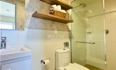 VENTA DE APARTAMENTO PH SURFSIDE, PISO ALTO, EN PLAYA CARACOL (2) (P)