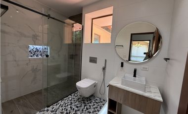 Se Alquila Casa con piscina en Camino de Cruces, Clayton