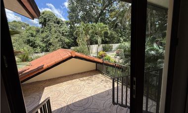 Se Alquila Casa con piscina en Camino de Cruces, Clayton