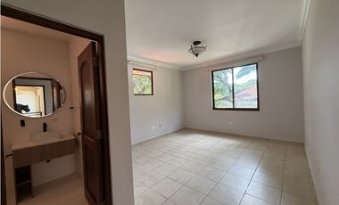 Se Alquila Casa con piscina en Camino de Cruces, Clayton