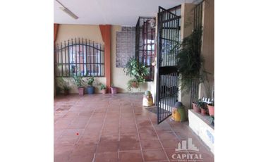 CASA CON PATIO EN DON BOSCO EN $110,000