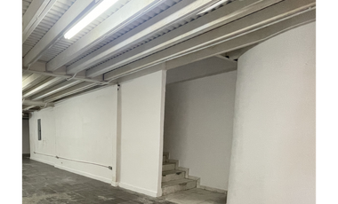 CASCO ANTIGUO / PH PLAZA CENTRAL / 120 M / MEZZANINE / FRENTE VIA