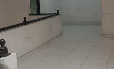 Rumah Taman Kopo Indah 1 Bagus 2 Lantai Siap HUNi Lokasi Mainroad