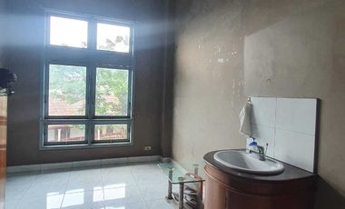 Rumah Besar Di Batu Tulis Bogor Lokasi Strategis Siap Huni