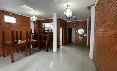 RUANG USAHA STRATEGIS DEKAT HOTEL ROYAL AMBARUKMO DEPOK SLEMAN YOGYA