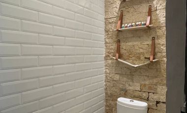 RUANG USAHA STRATEGIS DEKAT HOTEL ROYAL AMBARUKMO DEPOK SLEMAN YOGYA