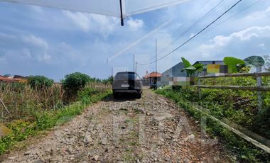 Lahan Ideal 2 Kavling Strategis di Ciwaruga