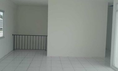 Dijual gudang 4 lantai siap pakai  Di kaliabang tengah